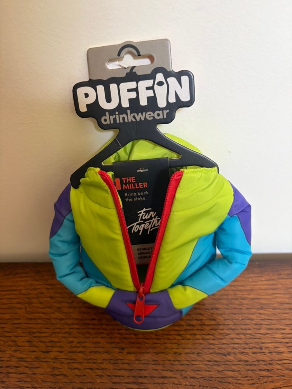 Puffin Drinkwear NWT